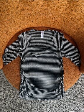 Kira Grace Black & White Striped Scoop Neck Top
